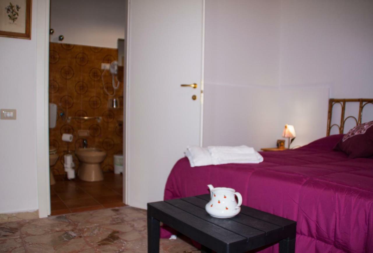 Bed & Breakfast Lighea ジャルディーニ・ナクソス エクステリア 写真